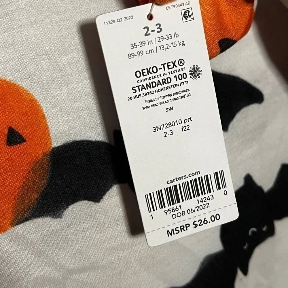 Kid’s Carter’s Halloween Pumpkin / Bat Print Pajama Pj’s Size 2-3